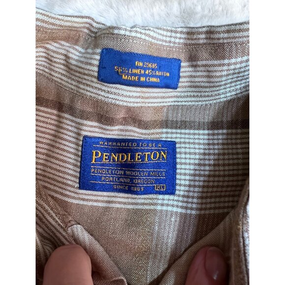 Pendleton Mens Brown Beige Plaid Short Sleeve Button-Up Shirt Size Large - Picture 3 of 5
